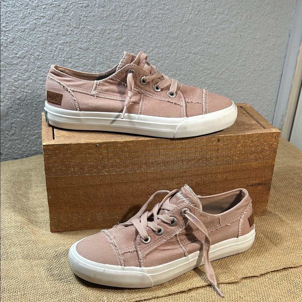 Blowfish Malibu Blush Canvas Sneakers